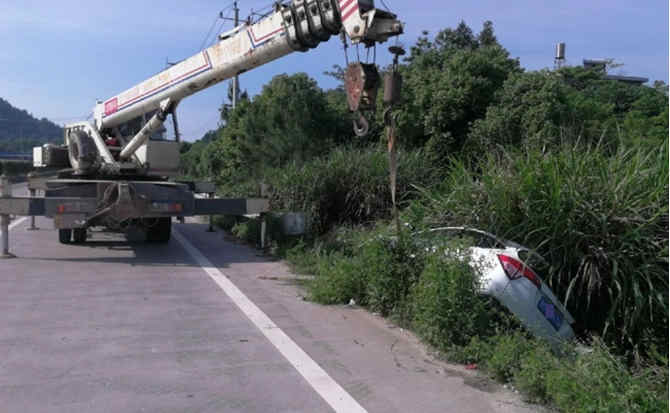 额济纳旗重载吊车救援